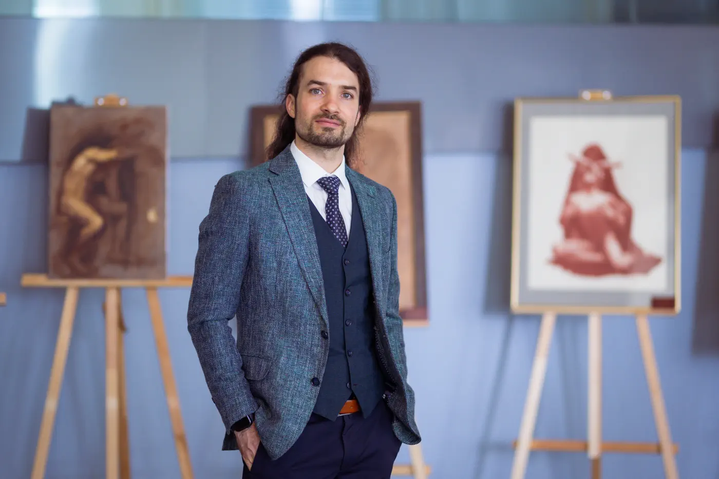 Portrait of Nik Anikis